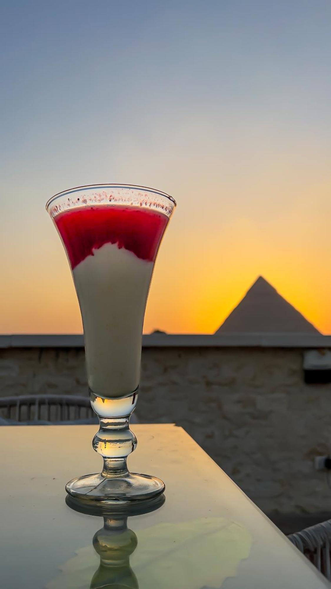 Pyramids Vista Inn Kafrat al Jabal Bagian luar foto
