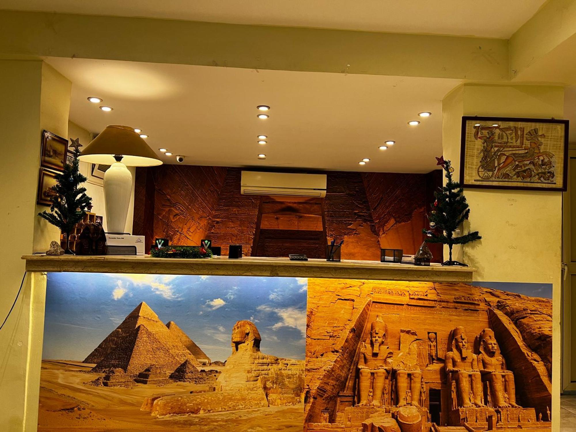 Pyramids Vista Inn Kafrat al Jabal Bagian luar foto